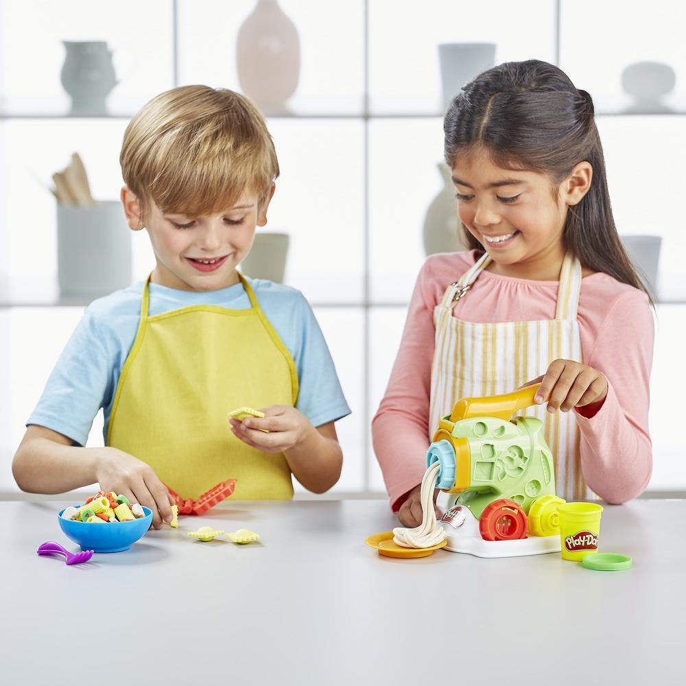هوس صناعة المكرونة من Play-Doh Kitchen Creations product thumbnail 1