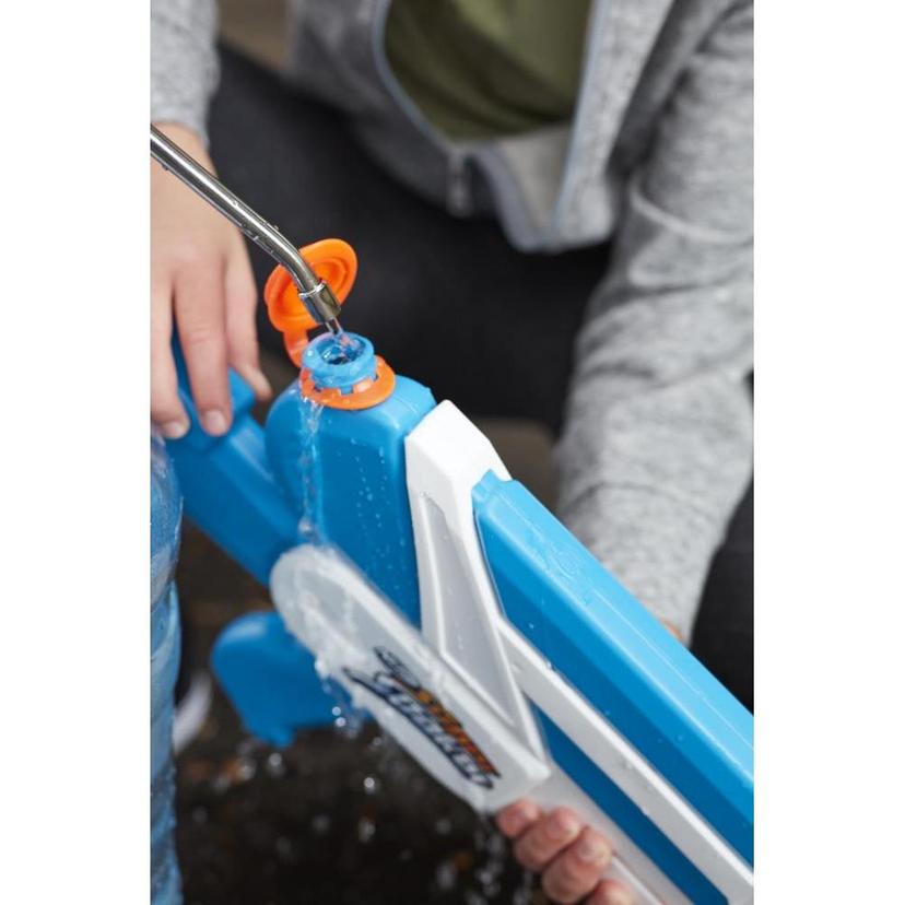 Nerf Super Soaker Twister Water Blaster, 2 Twisting Streams of Water, Pump to Fire, Outdoor Water-Blasting Fun product image 1