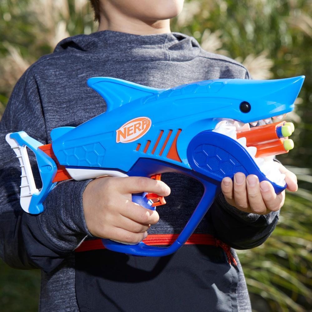 Nerf Junior Wild Sharkfire, Easy Play Dart Blaster, 8 Nerf Elite Darts, Ages 6 & Up product thumbnail 1