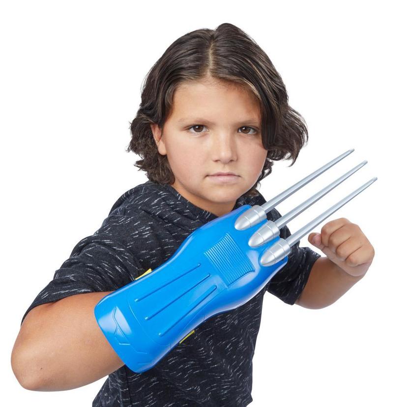 Marvel Studios X-Men '97 Wolverine Slash Action Claw Role Play Toy, Marvel Toys product image 1