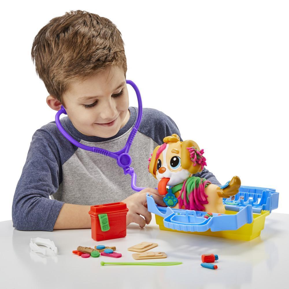 Play-Doh Care 'n Carry Vet Playset with Toy Dog, Carrier, 10 Tools, 5 Colors product thumbnail 1