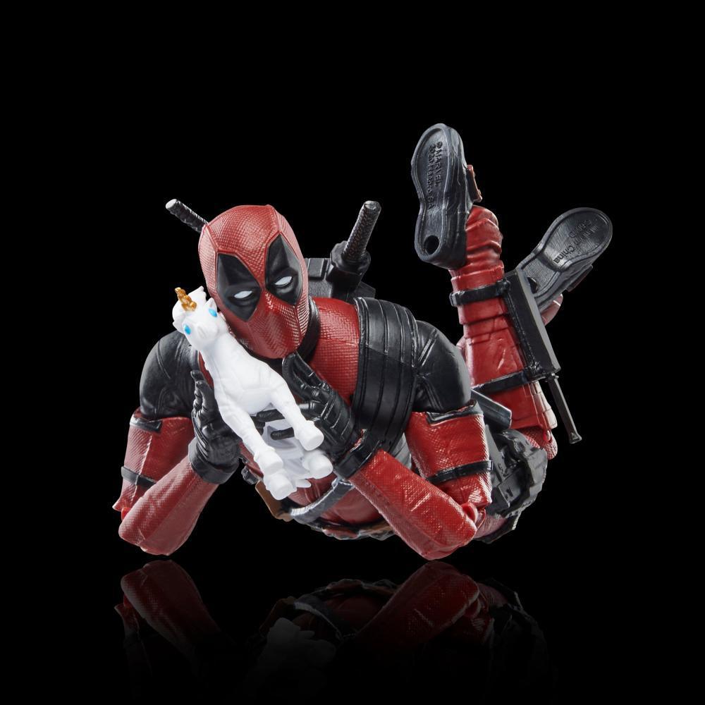 Marvel Legends Series Deadpool, Deadpool 2 Adult Collectible Action Figure (6”) product thumbnail 1