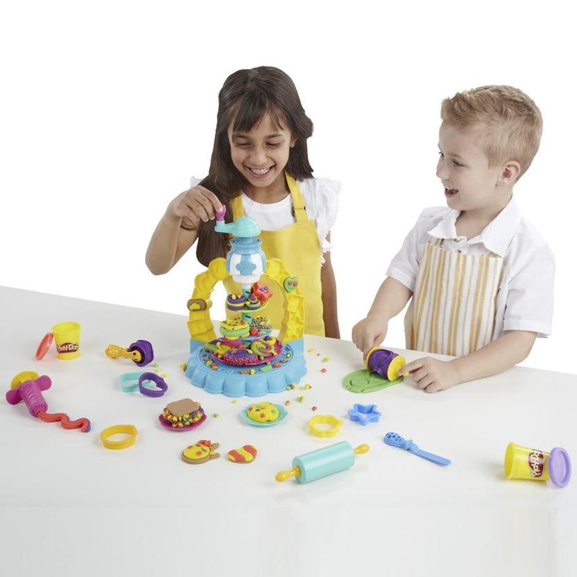 Hasbro Play-Doh Kitchen Creations Cafe Play Food Coffee Soft Serve