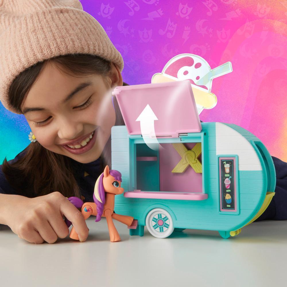 My Little Pony Toys Sunny Starscout Smoothie Truck Doll, Kids Playset Toys for Girls, Boys product thumbnail 1