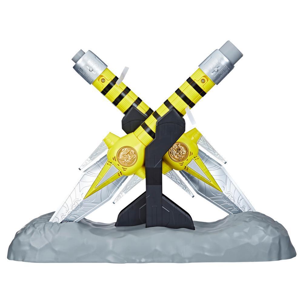 Power Rangers Lightning Collection Mighty Morphin Yellow Ranger Power Daggers Roleplay product thumbnail 1