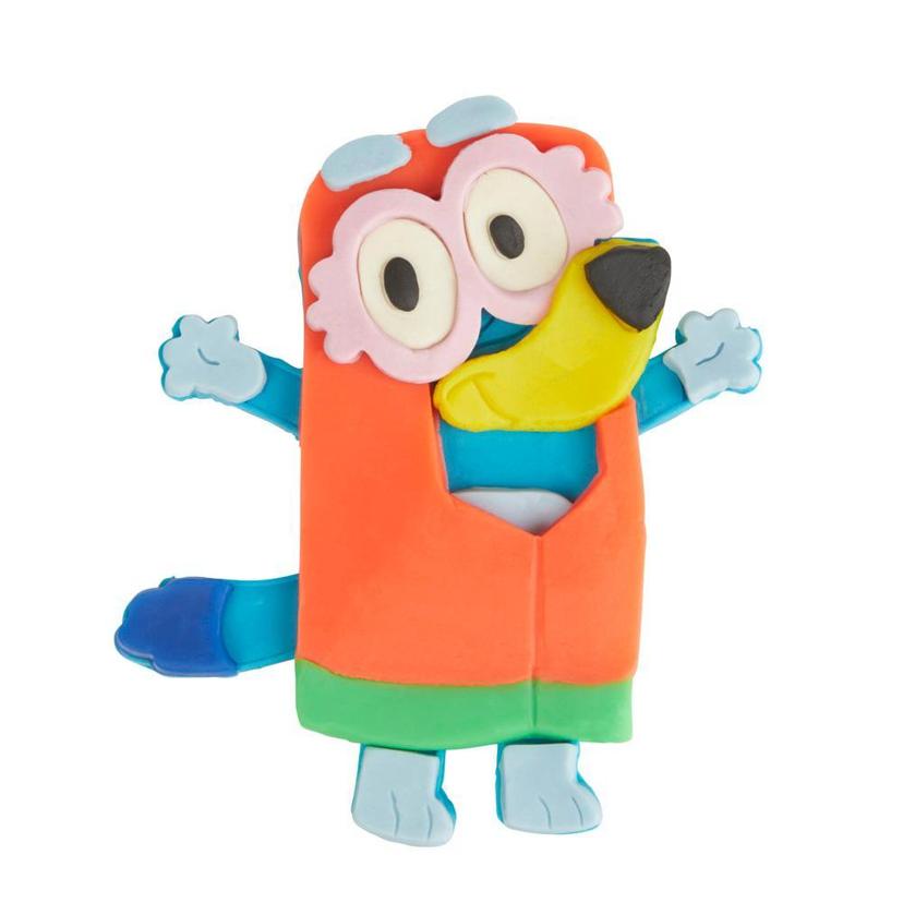 Play-Doh Bluey Make 'n Mash Costumes Playset with 11 Cans product image 1