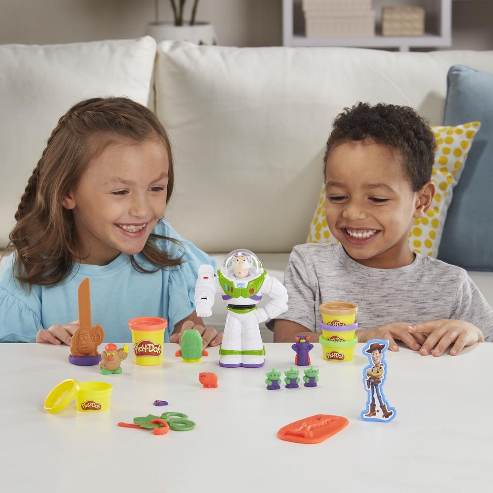 Play-Doh Disney/Pixar Toy Story Buzz Lightyear Set product thumbnail 1