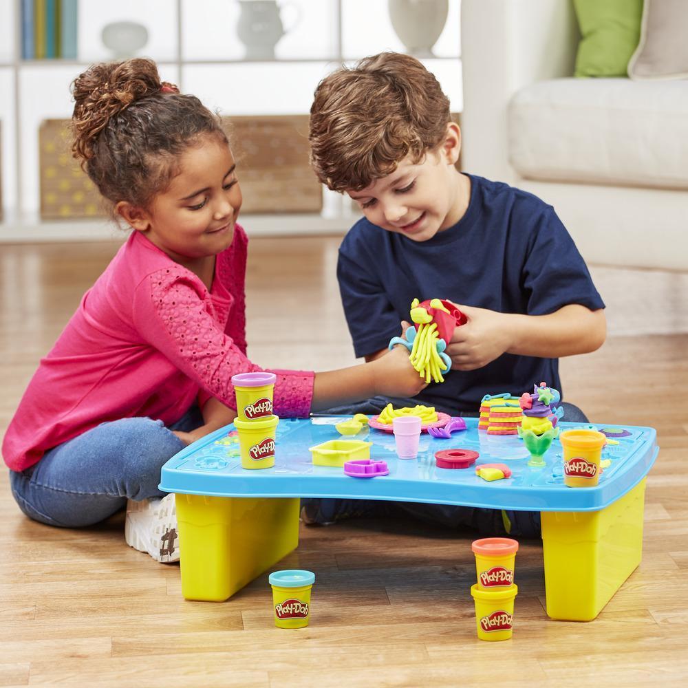 Play-Doh Play 'n Store Table product thumbnail 1