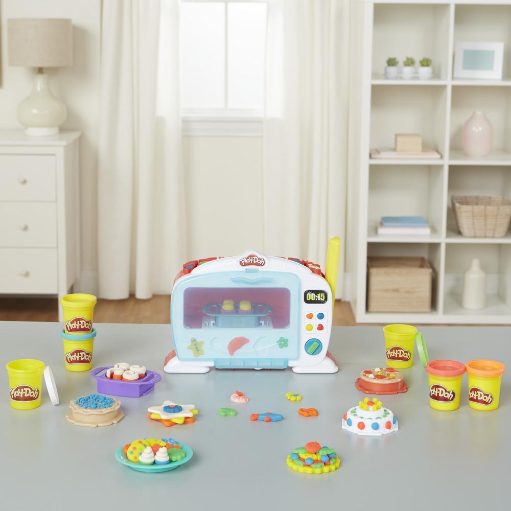 Play-Doh Kitchen Creations Magical Oven product thumbnail 1