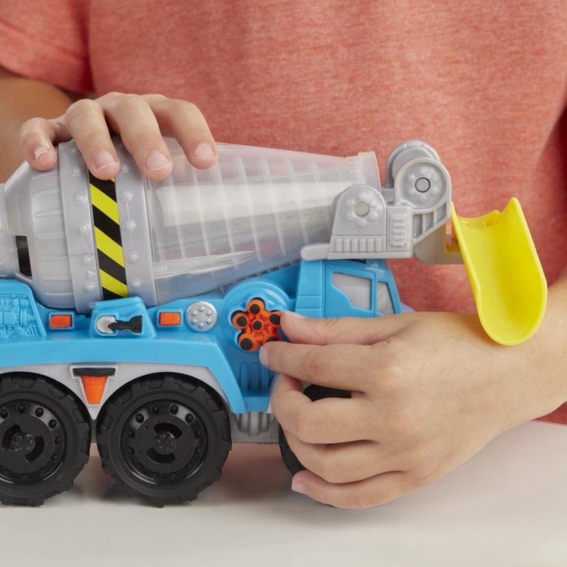 Play-Doh Wheels Cement Truck Toy with 4 Non-Toxic Play-Doh Colors product image 1