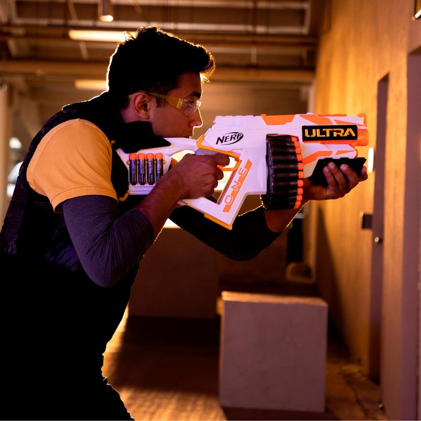 Nerf Ultra One Motorized Blaster -- High Capacity Drum -- 25 Official Nerf Ultra Darts, the Farthest Flying Nerf Darts product image 1