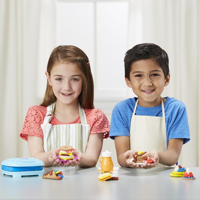 Play-Doh Kitchen Creations Breakfast Bakery product image 1