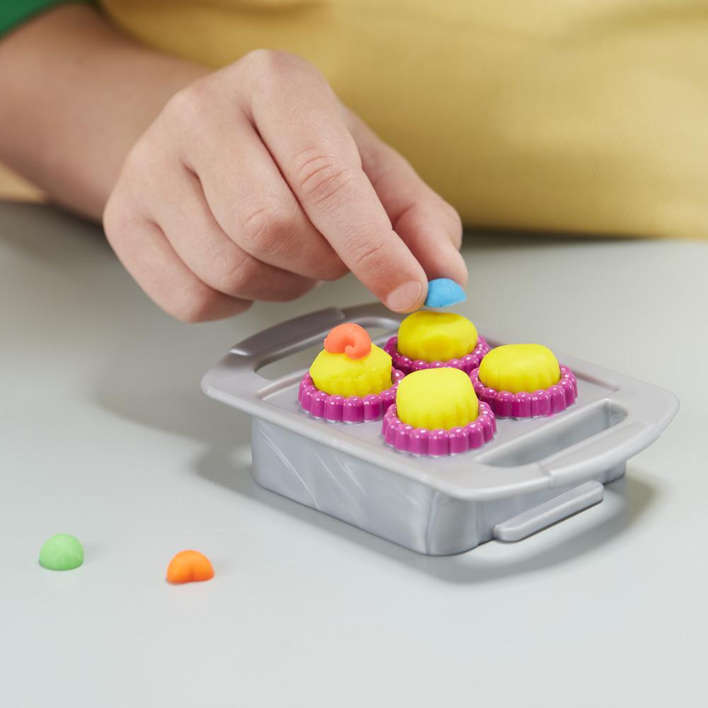 Play-Doh Kitchen Creations Magical Oven product thumbnail 1