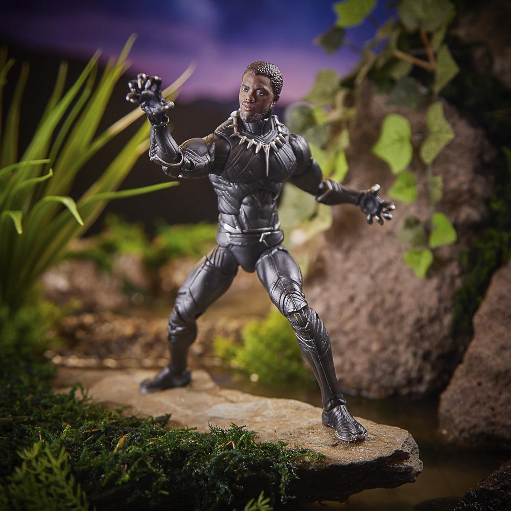 Marvel Legends Series Black Panther 6-inch Black Panther Figure product thumbnail 1