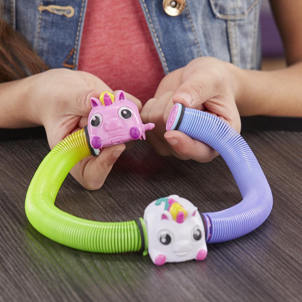 Zoops Electronic Twisting Zooming Climbing Toy Party Unicorn Pet Toy product thumbnail 1