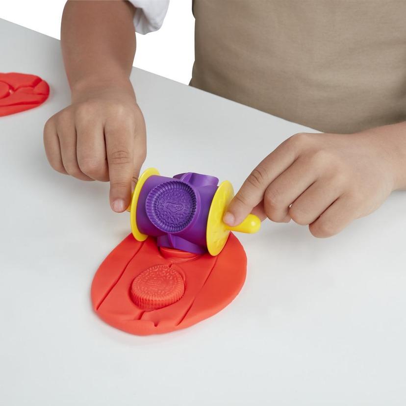 Play-Doh Kitchen Creations Sprinkle Cookie Surprise Play Food Set with 5 Non-Toxic Play-Doh Colors product image 1