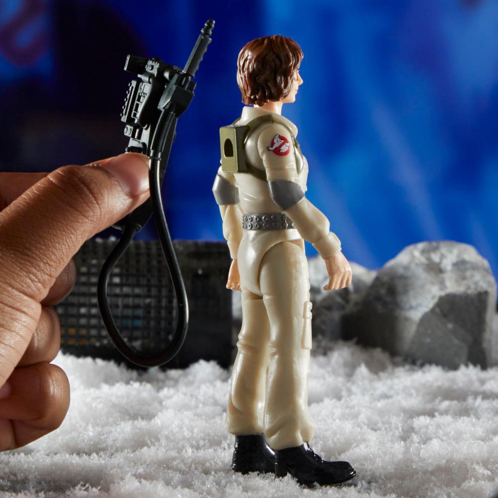 Ghostbusters Fright Features Phoebe Spengler Action Figure with Bonesy Ghost product thumbnail 1