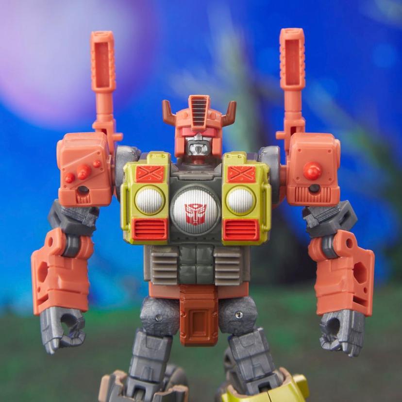 Transformers Legacy Evolution Deluxe Crashbar Converting Action Figure (5.5”) product image 1