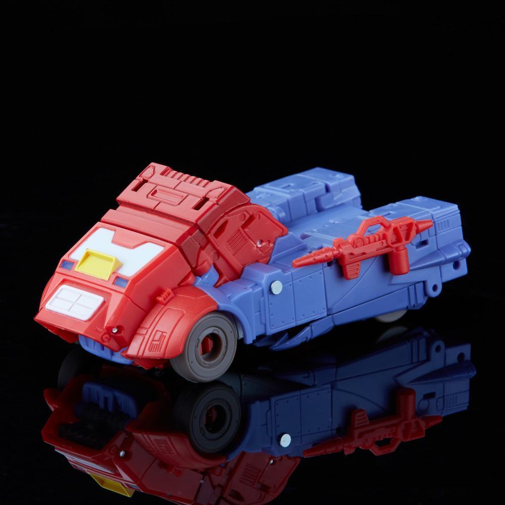 Transformers Generations Legacy A Hero is Born 2-Pack product thumbnail 1