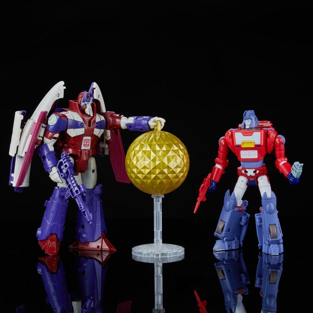 Transformers Generations Legacy A Hero is Born 2-Pack product thumbnail 1