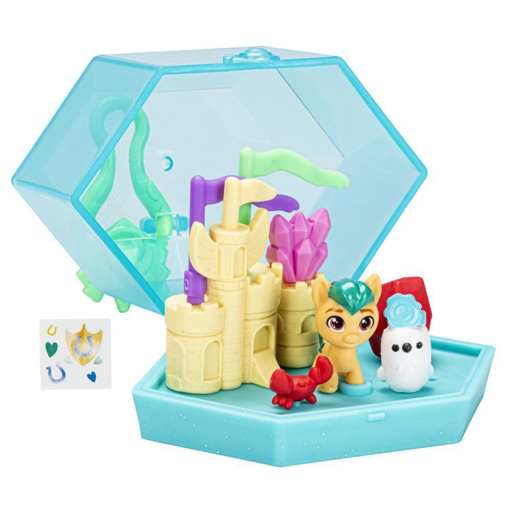 My Little Pony Mini World Magic Crystal Keychain Hitch Trailblazer Toy - Portable Playset and Accessories, Kids Ages 5+ product thumbnail 1