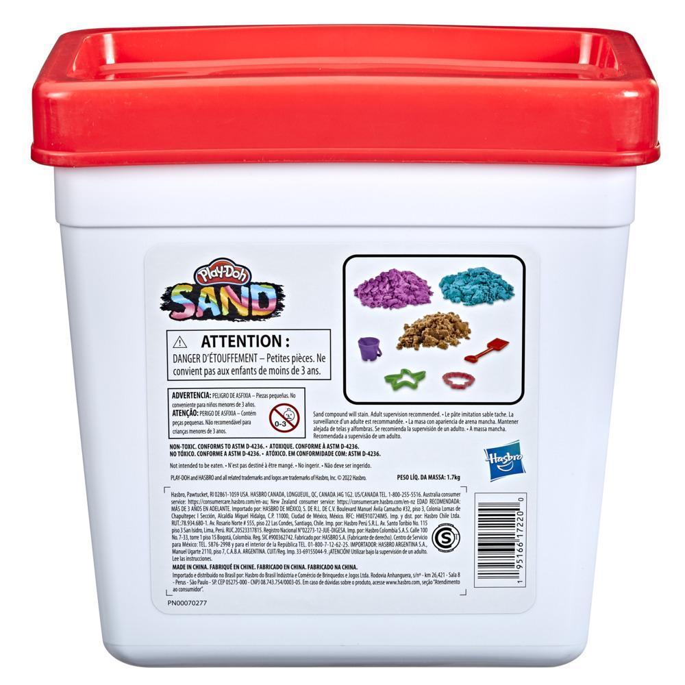 Play-Doh Sand Bucket with 60 Ounces of Sand Compound and 4 Tools product thumbnail 1