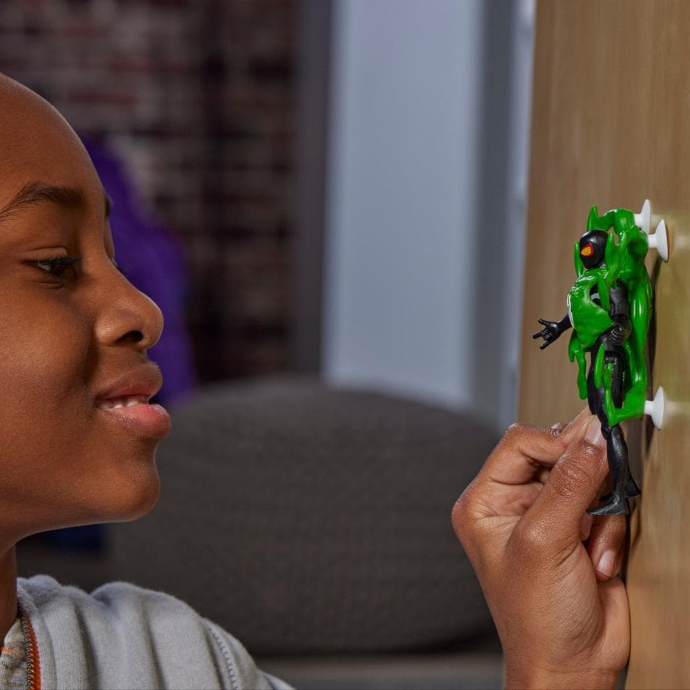 Marvel Spider-Man VenomVersus Epic World of Action Miles Morales Deluxe Figure product thumbnail 1