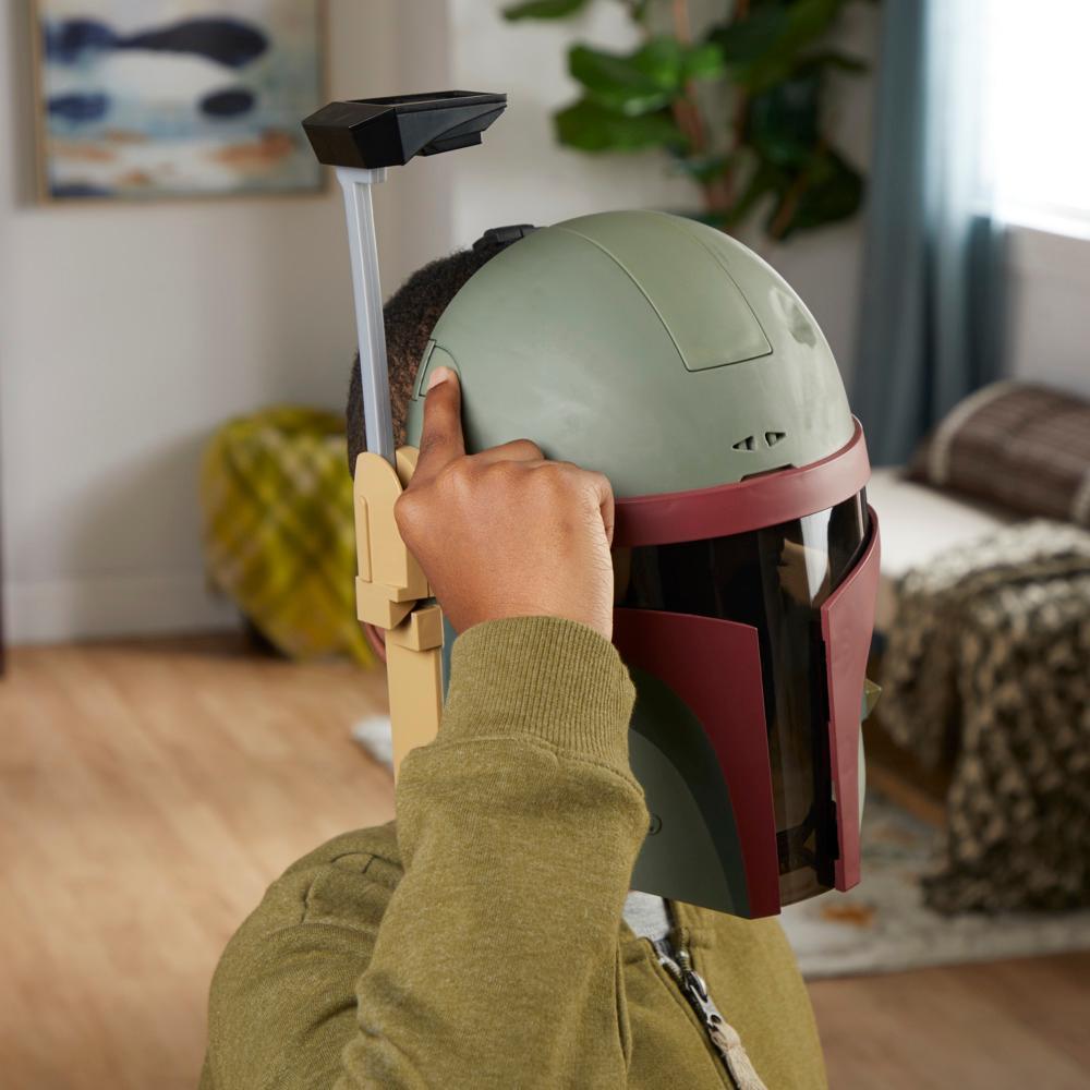 Star Wars Boba Fett Electronic Mask, Star Wars Costume for Kids Ages 5 and Up product thumbnail 1