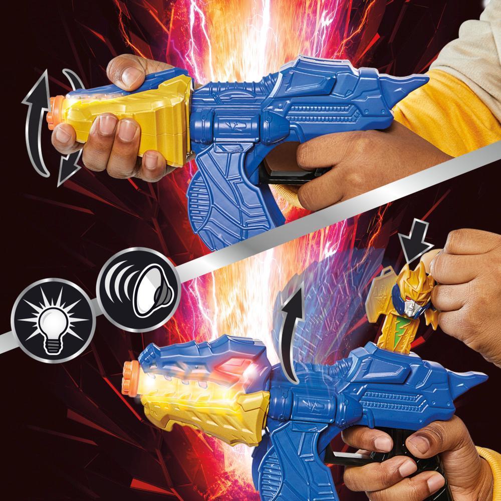 Power Rangers Dino Fury Gold Fury Blade Blaster Superhero Costume Accessory, Kids 5 and Up product thumbnail 1