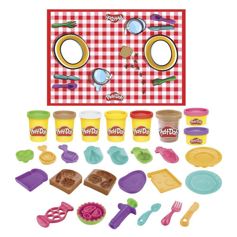 Play-Doh Kitchen Creations Picnic Lunch Playset for Kids 3 Years and Up with 8 Colors, Playmat, Over 15 Tools product thumbnail 1