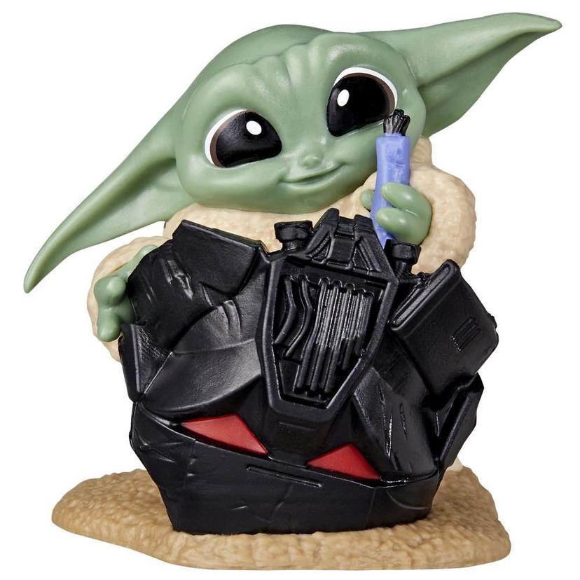 Star Wars The Mandalorian Toddler Boys' The Child Poses Baby Yoda