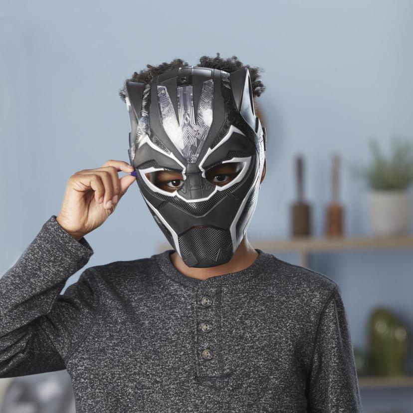 Marvel Black Panther Marvel Studios Legacy Collection Black Panther Vibranium Power FX Mask Roleplay Toy, Ages 5 and Up product image 1