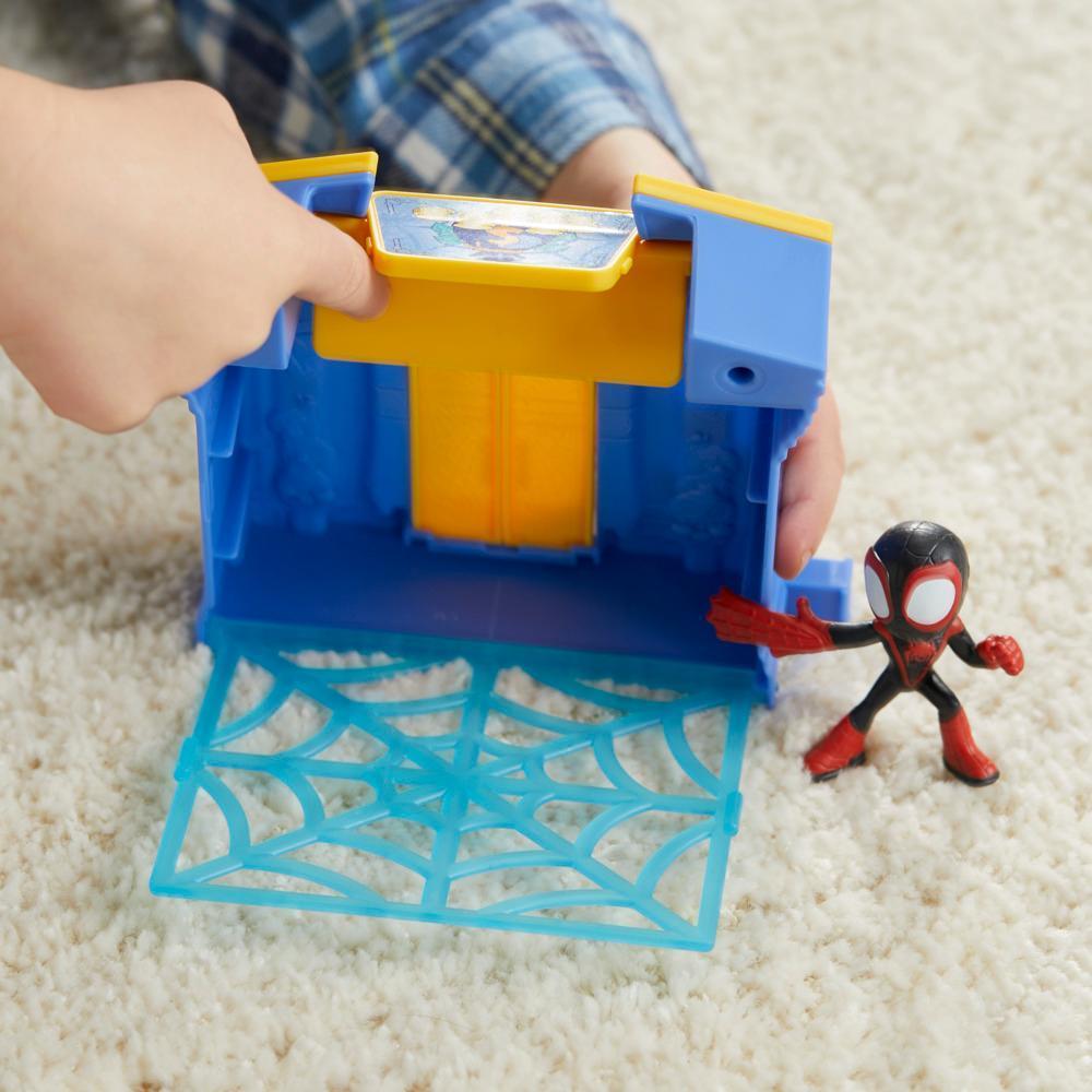 Marvel Spidey and His Amazing Friends City Blocks, Miles Morales: Spider-Man City Bank Kids Playset product thumbnail 1