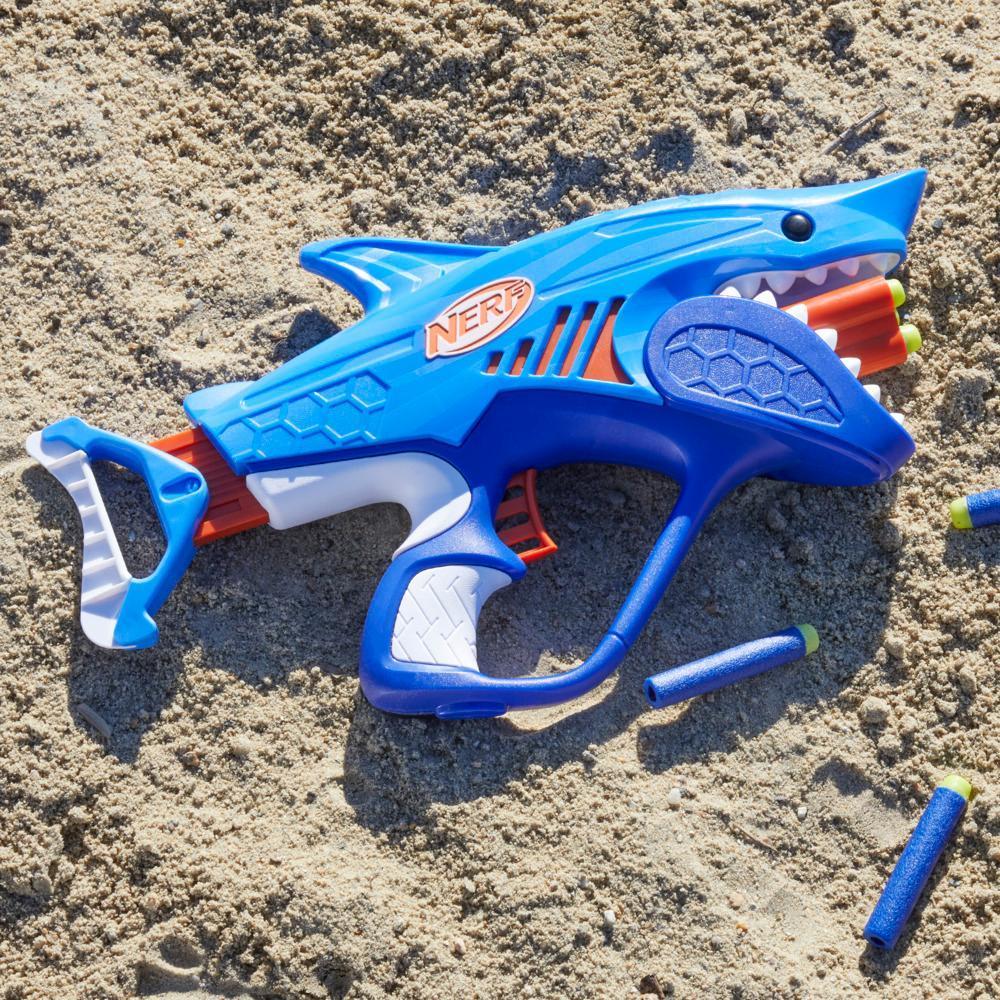 Nerf Junior Wild Sharkfire, Easy Play Dart Blaster, 8 Nerf Elite Darts, Ages 6 & Up product thumbnail 1