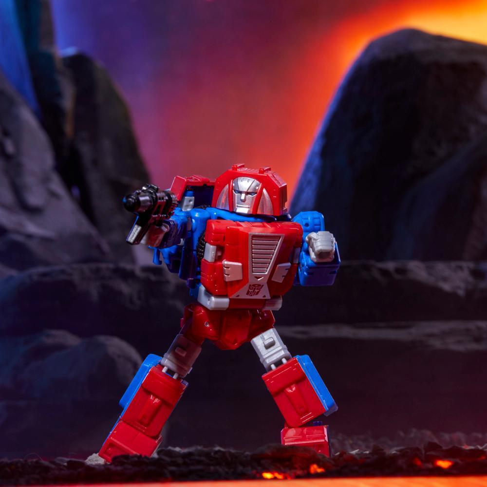 Transformers Legacy United Deluxe G1 Universe Autobot Gears 5.5” Action Figure, 8+ product thumbnail 1