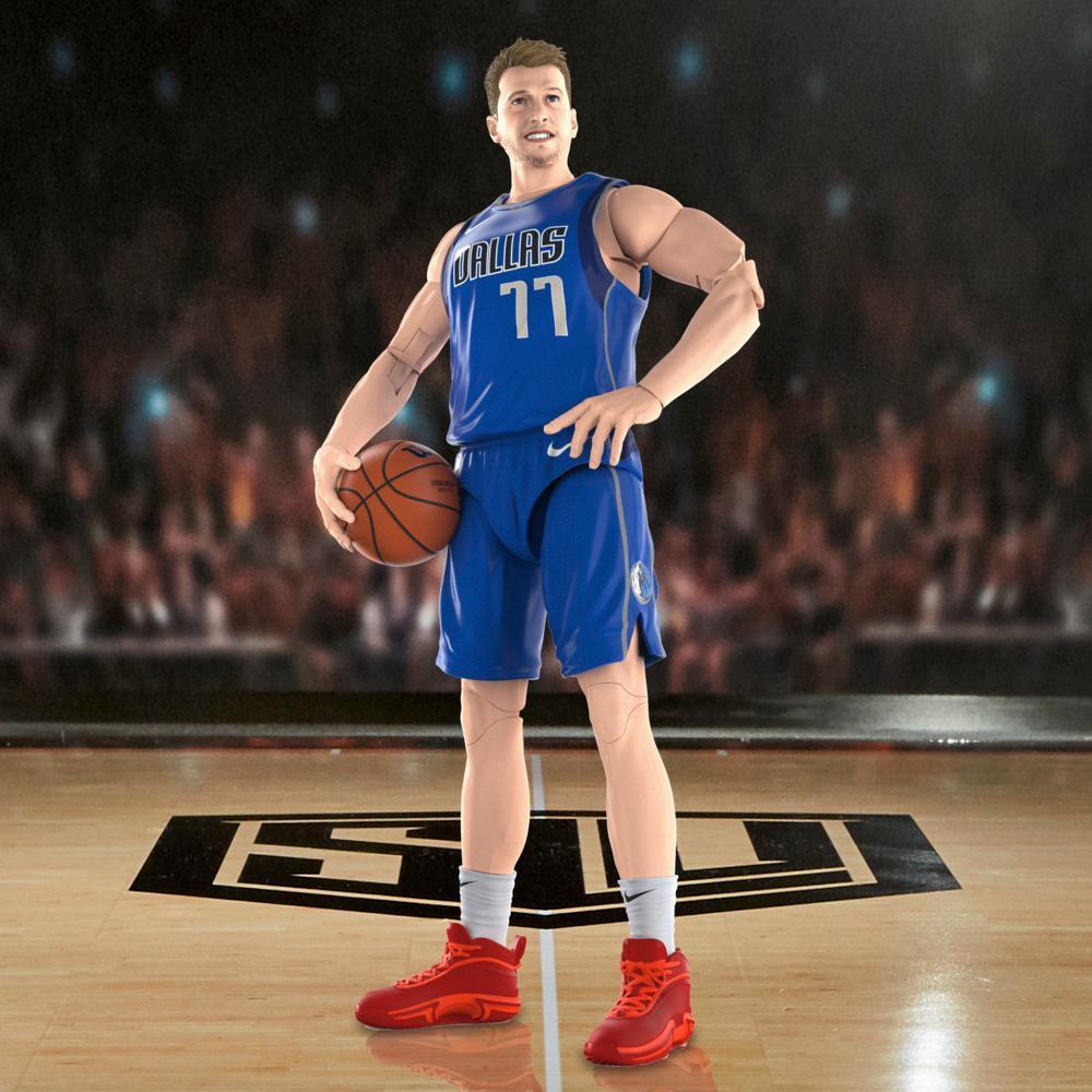 Hasbro Starting Lineup Series 1 Luka Dončić product thumbnail 1