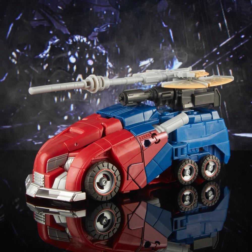 Transformers Studio Series Voyager 03 Gamer Edition Optimus Prime Converting Action Figure (6.5”) product thumbnail 1