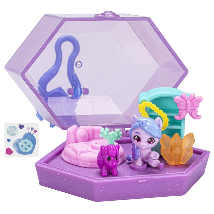 My Little Pony Mini World Magic Crystal Keychain Izzy Moonbow Toy - Portable Playset and Accessories, Kids Ages 5+ product image 1