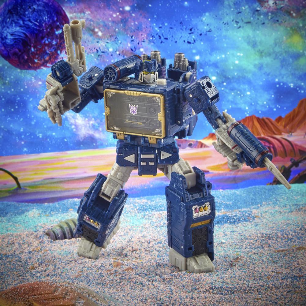 Transformers Toys Generations Legacy Voyager Soundwave Action Figure - 8 and Up, 7-inch product thumbnail 1