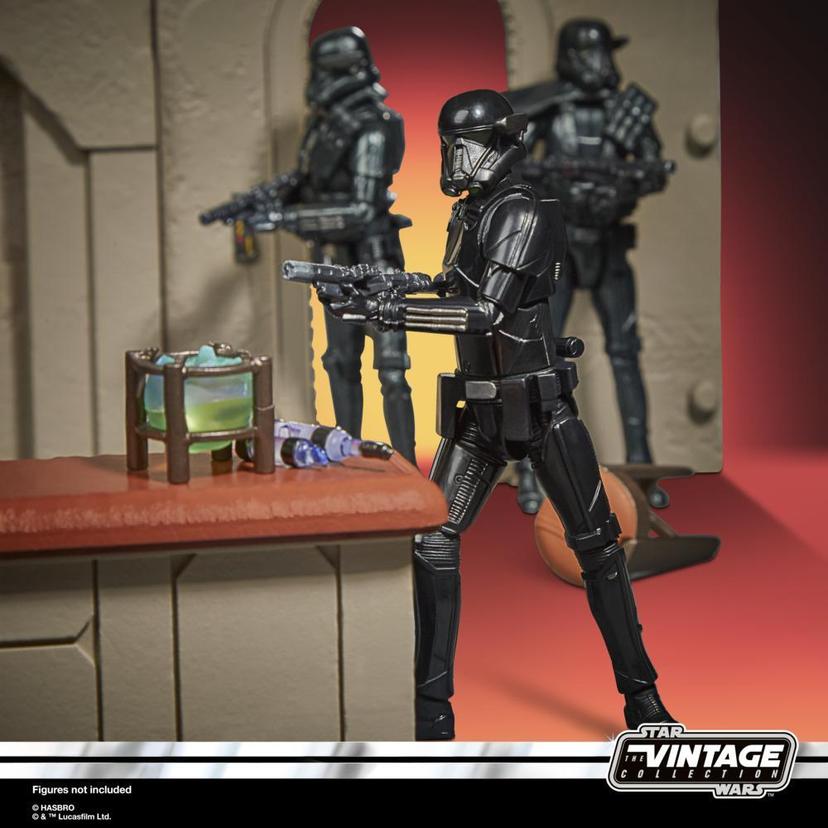 Star Wars The Vintage Collection Star Wars: The Mandalorian Nevarro Cantina Playset, Imperial Death Trooper (Nevarro) product image 1