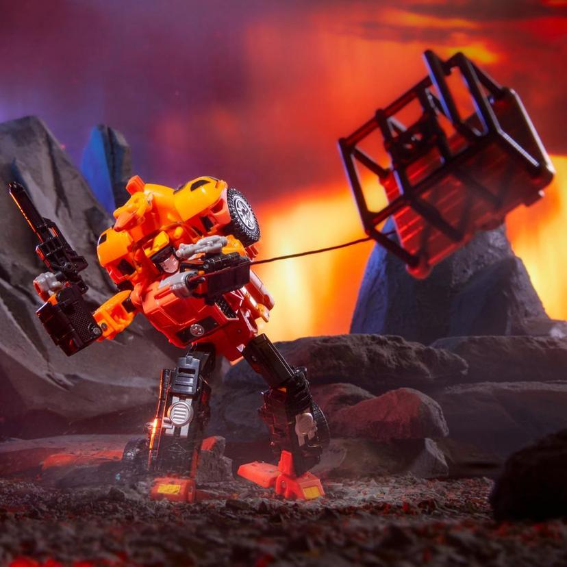 Transformers Legacy United Leader G1 Triple Changer Sandstorm 7.5” Action Figure, 8+ product image 1