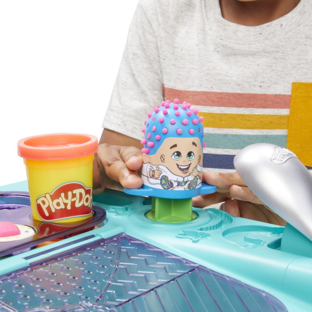 Play-Doh On the Go Imagine and Store Studio with Over 30 Tools and 10 Cans product thumbnail 1