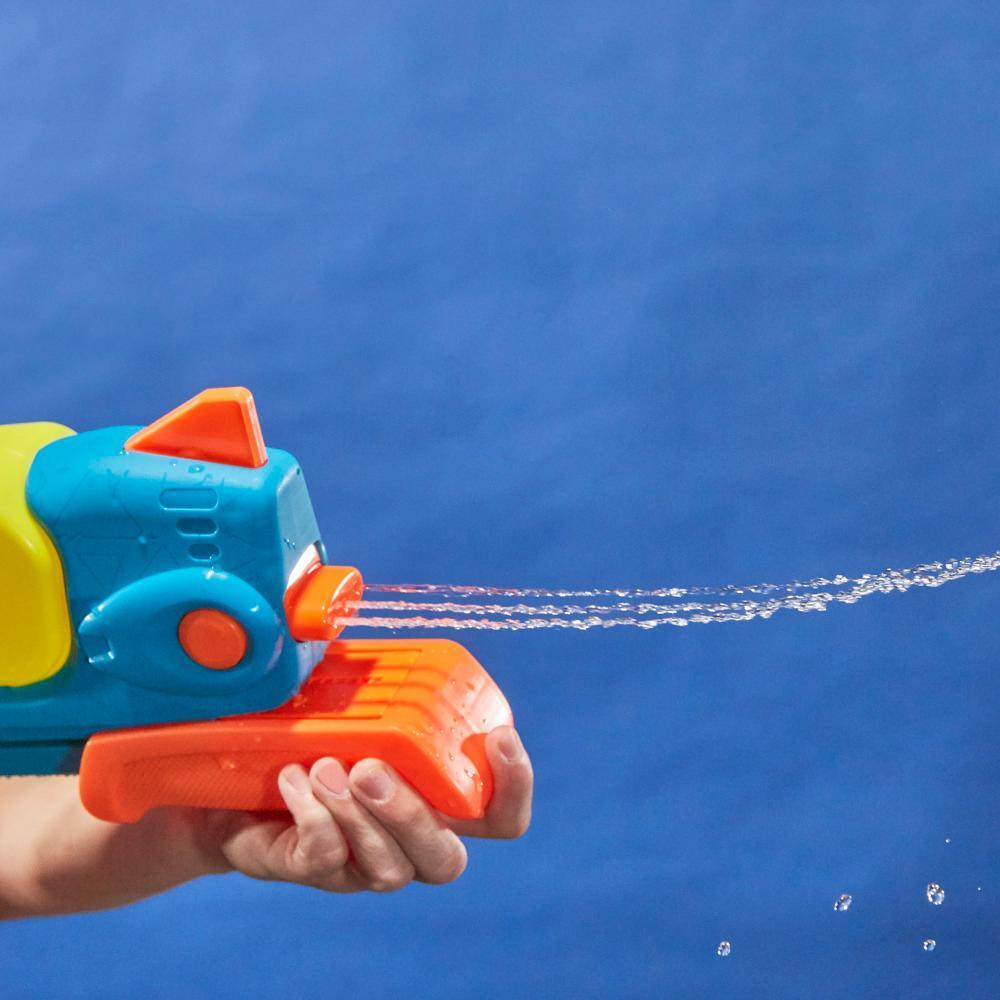 Nerf Super Soaker Wave Spray Water Blaster, Nozzle Moves To Create Wild Wave Soakage, Outdoor Games and Water Toys product image 1