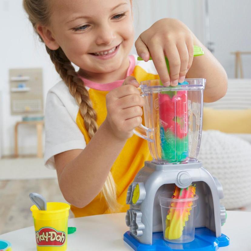 Play-Doh Swirlin' Smoothies Toy Blender Playset, Play Kitchen Toys for Kids Age 3+ product image 1