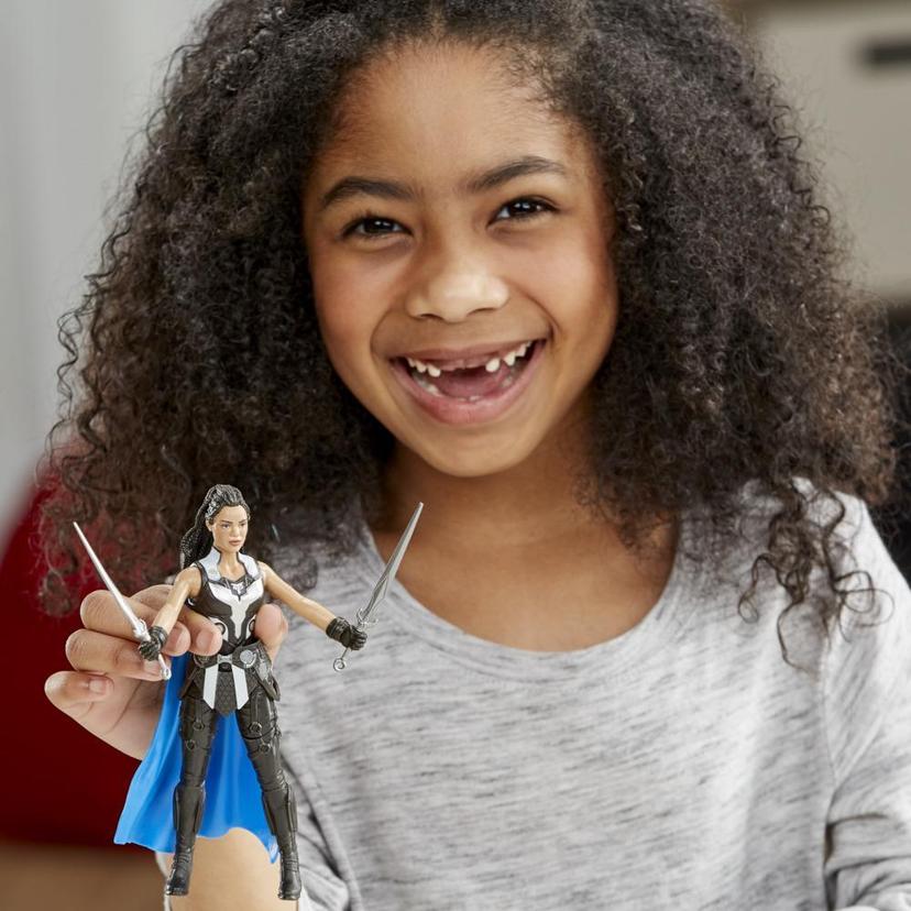 Marvel Studios' Thor: Love and Thunder King Valkyrie Toy, 6-Inch-Scale Deluxe Figure with Action Feature, Ages 4 and Up product image 1