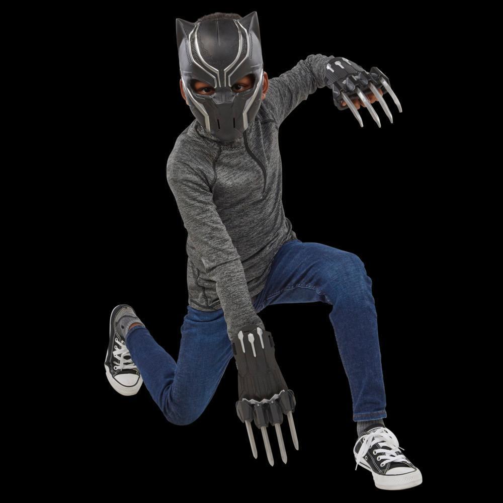 Marvel Studios' Black Panther Legacy Collection Warrior Pack, Mask and Claws, Role Play Toy for Kids Ages 5 and Up product thumbnail 1