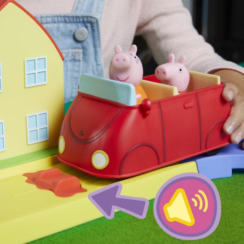 Peppa Pig All Around Peppa’s Town Set with Adjustable Track; Includes Vehicle and 1 Figure; 35+ Sounds; Ages 3 and Up product image 1