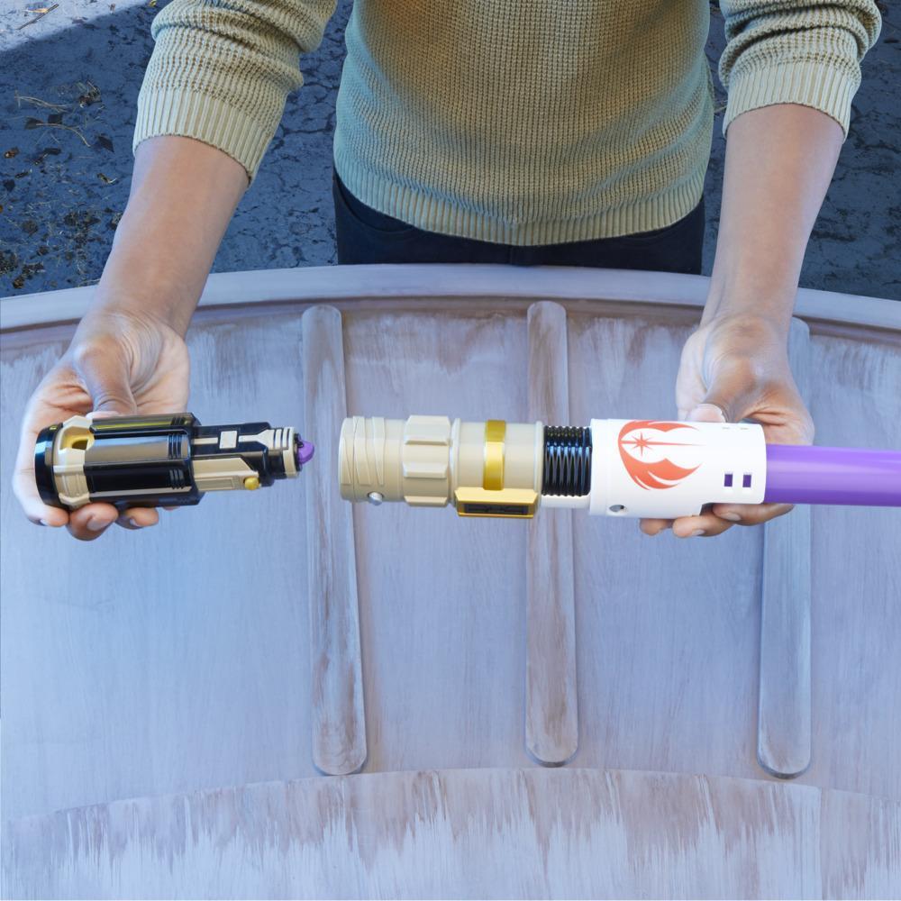 Star Wars Lightsaber Forge Mace Windu Extendable Purple Lightsaber Customizable Roleplay Toy, Ages 4 and Up product thumbnail 1