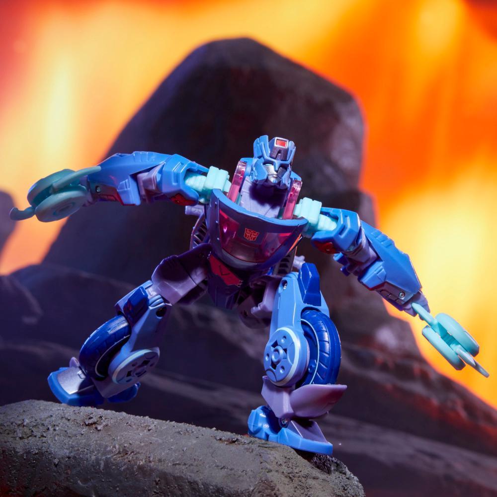 Transformers Legacy United Deluxe Cyberverse Universe Chromia 5.5” Action Figure, 8+ product thumbnail 1