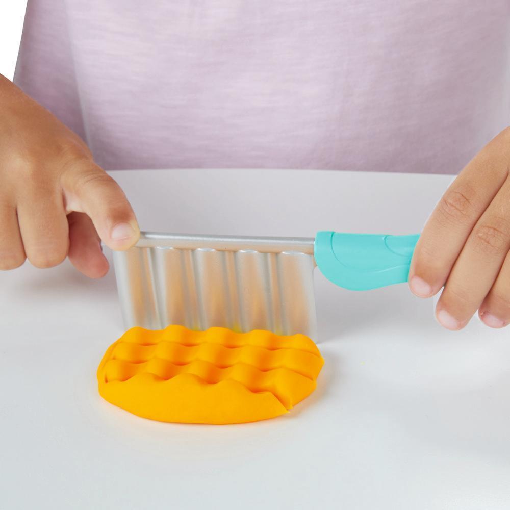 Play-Doh Kitchen Creations - Máquina de espirales fritas product thumbnail 1